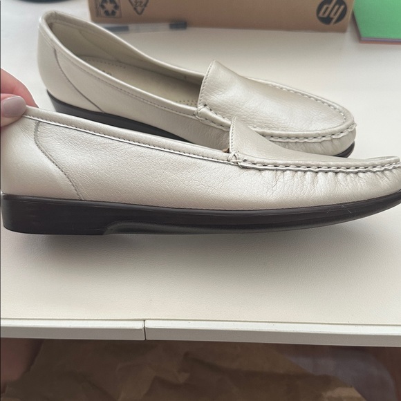 SAS Simplify - Everyday Loafer Women’s Pearl Bone size 9S - Picture 6 of 11